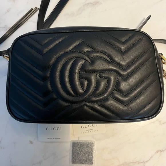 SOLD - Gucci GG Marmont Small Matelassé Shoulder bag - Picture 8 of 14